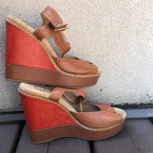 Splendid Wedges